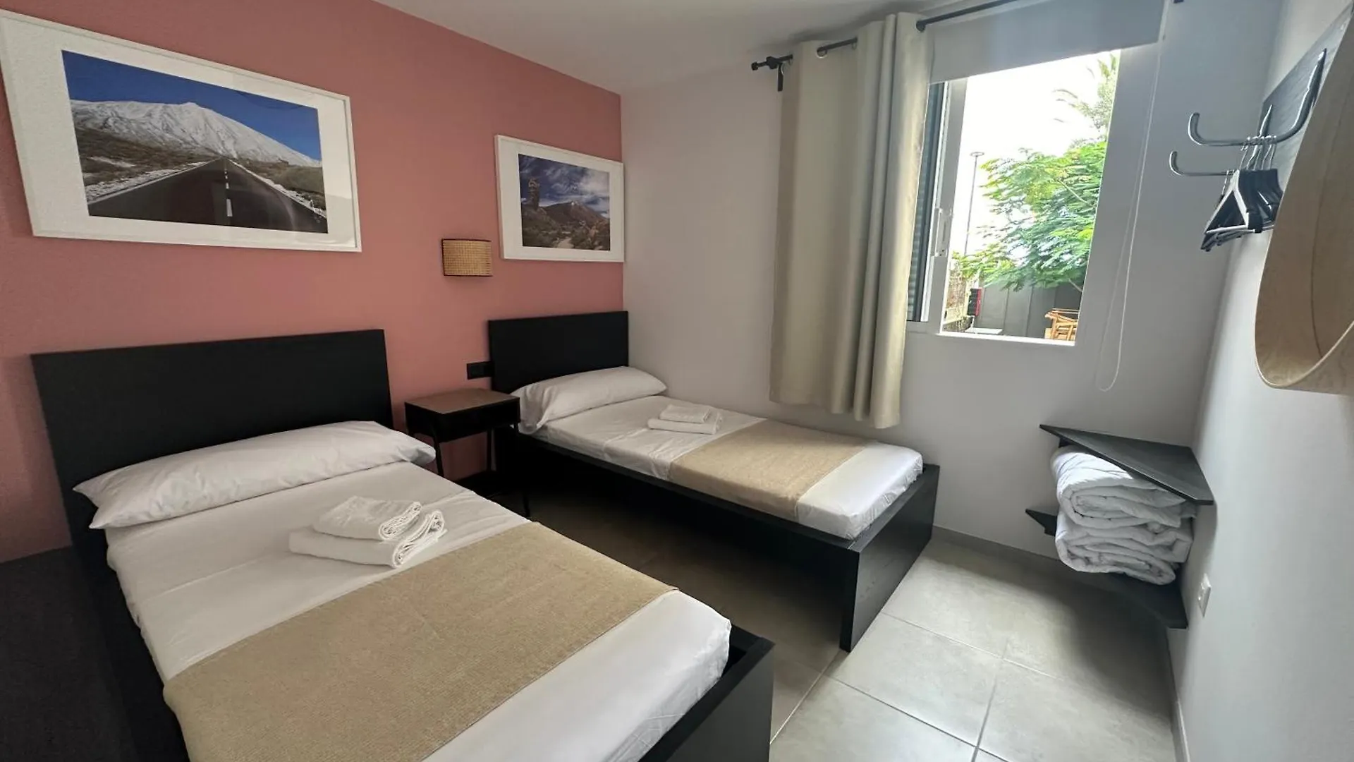 קוסטה דל סילנסיו Villa 8 Islas מלון